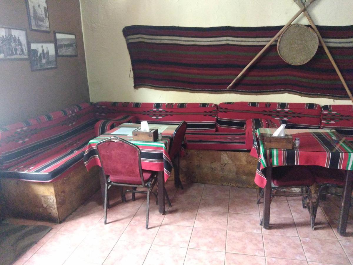 Queen Ayloa Hotel&Restaurant Madaba Extérieur photo